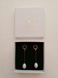 Load image into Gallery viewer, Amarnam ador pearl bridal earrings