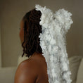 Load image into Gallery viewer, woman wearing hayze bridal hair bow