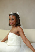 Load image into Gallery viewer, woman wearing hayze bridal scatter hair bow