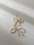 Load image into Gallery viewer, amarnam Indara Pearl bow Earrings