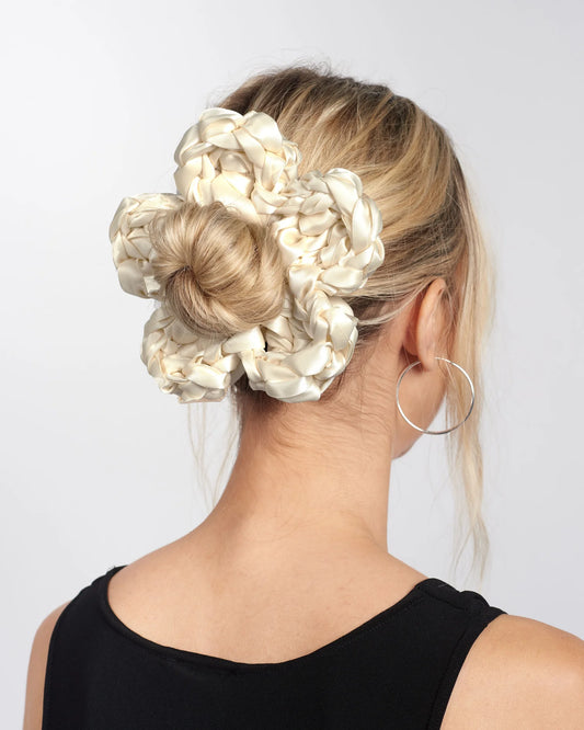 flower scrunchie in white