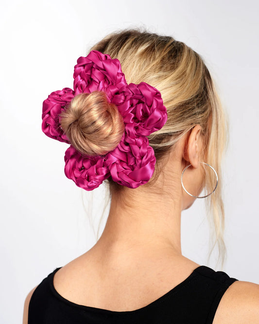flower scrunchie in pink