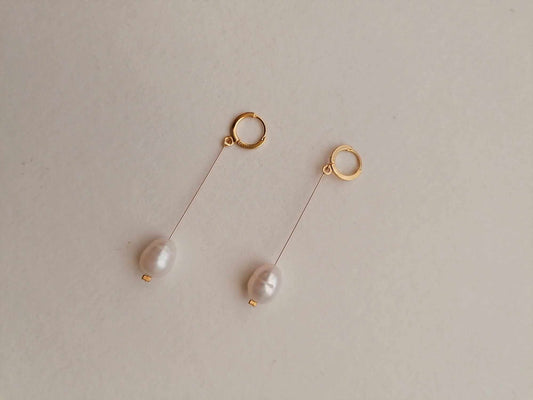 Amarnam pearl bridal earrings