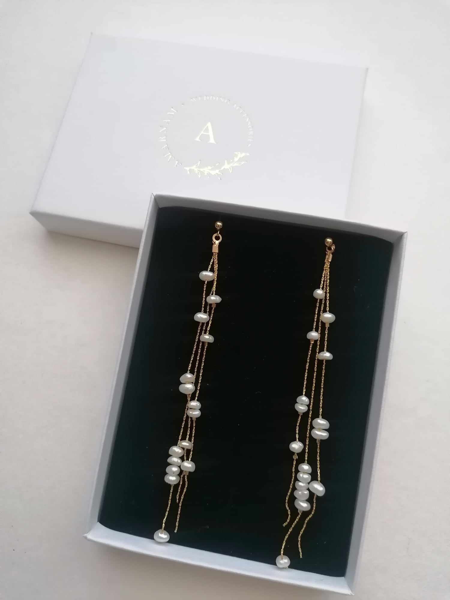 Amarnam pearl bridal earrings