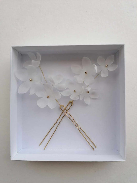 Amarnam silk bridal hair pins