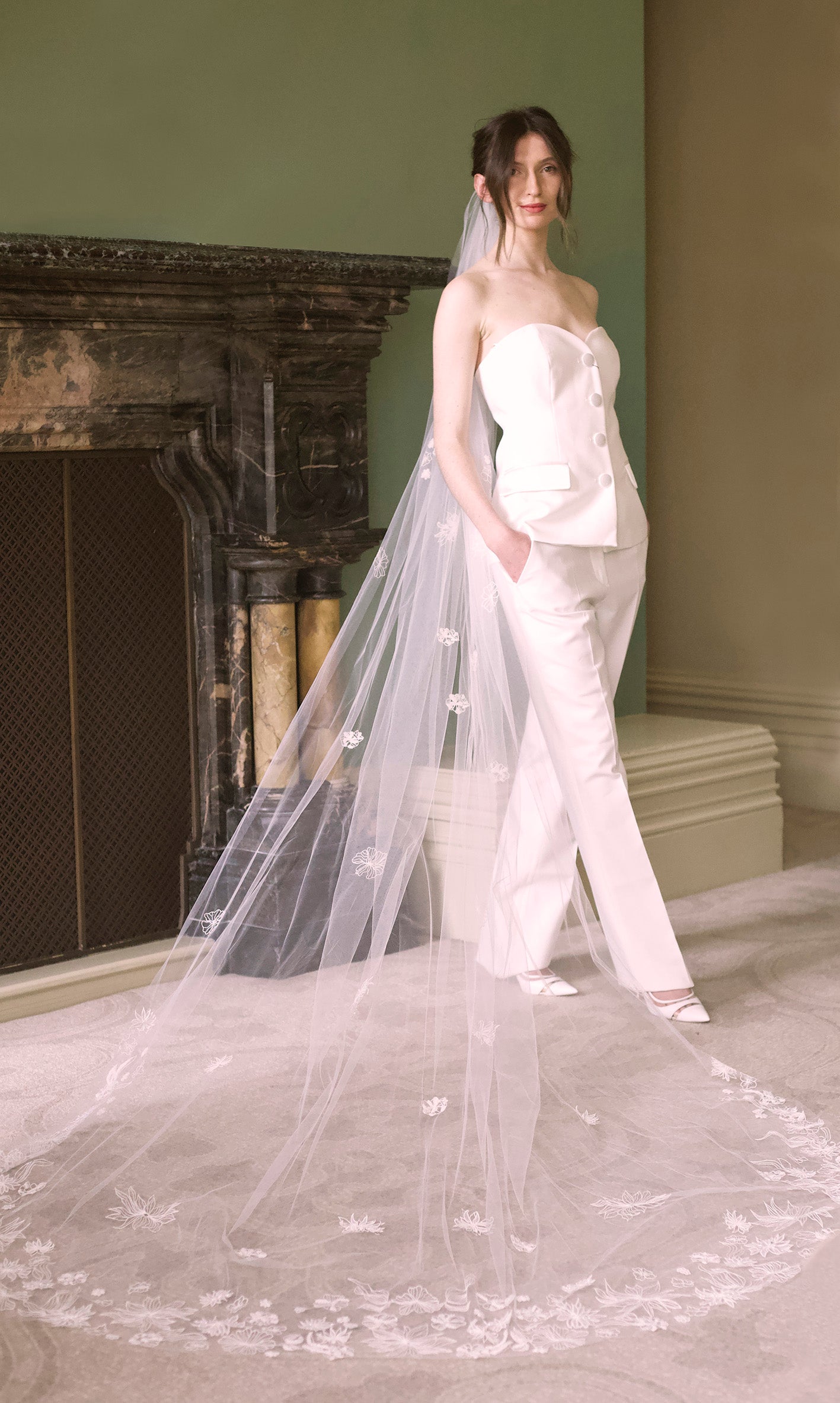 woman wearing hayze bridal veil