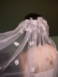 Load image into Gallery viewer, woman wearing hayze bridal veil
