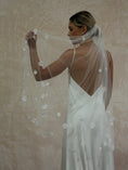 Load image into Gallery viewer, woman wearing hayze bridal petal veil
