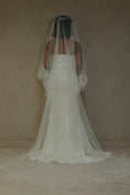 Load image into Gallery viewer, woman wearing hayze bridal ruffle veil
