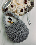 Charger l'image dans la visionneuse de la galerie, Hive Luxe Cord Handmade Evening Bag, Silver
