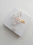 Load image into Gallery viewer, Amarnam silk bridal hair comb
