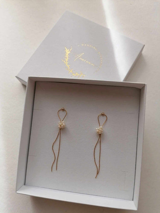 Pimla Pearl Earrings
