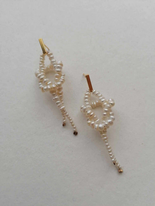 Royan Pearl Earrings