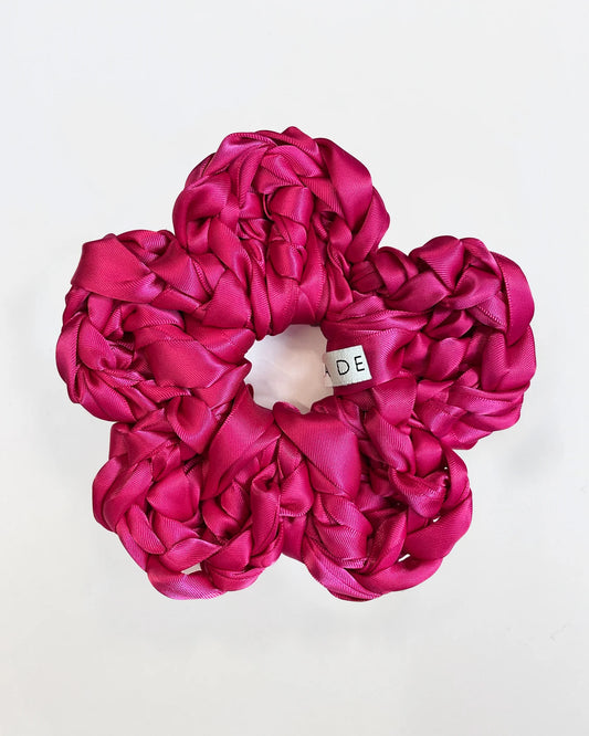 flower scrunchie in pink