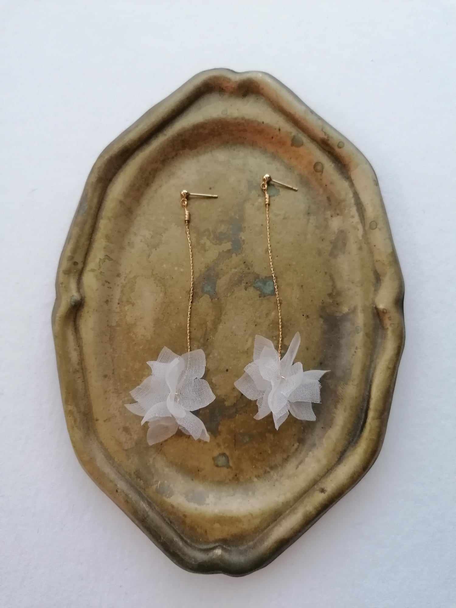 Amarnam soling silk bridal earrings