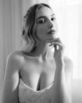 Load image into Gallery viewer, Artemis Bridal Headband
