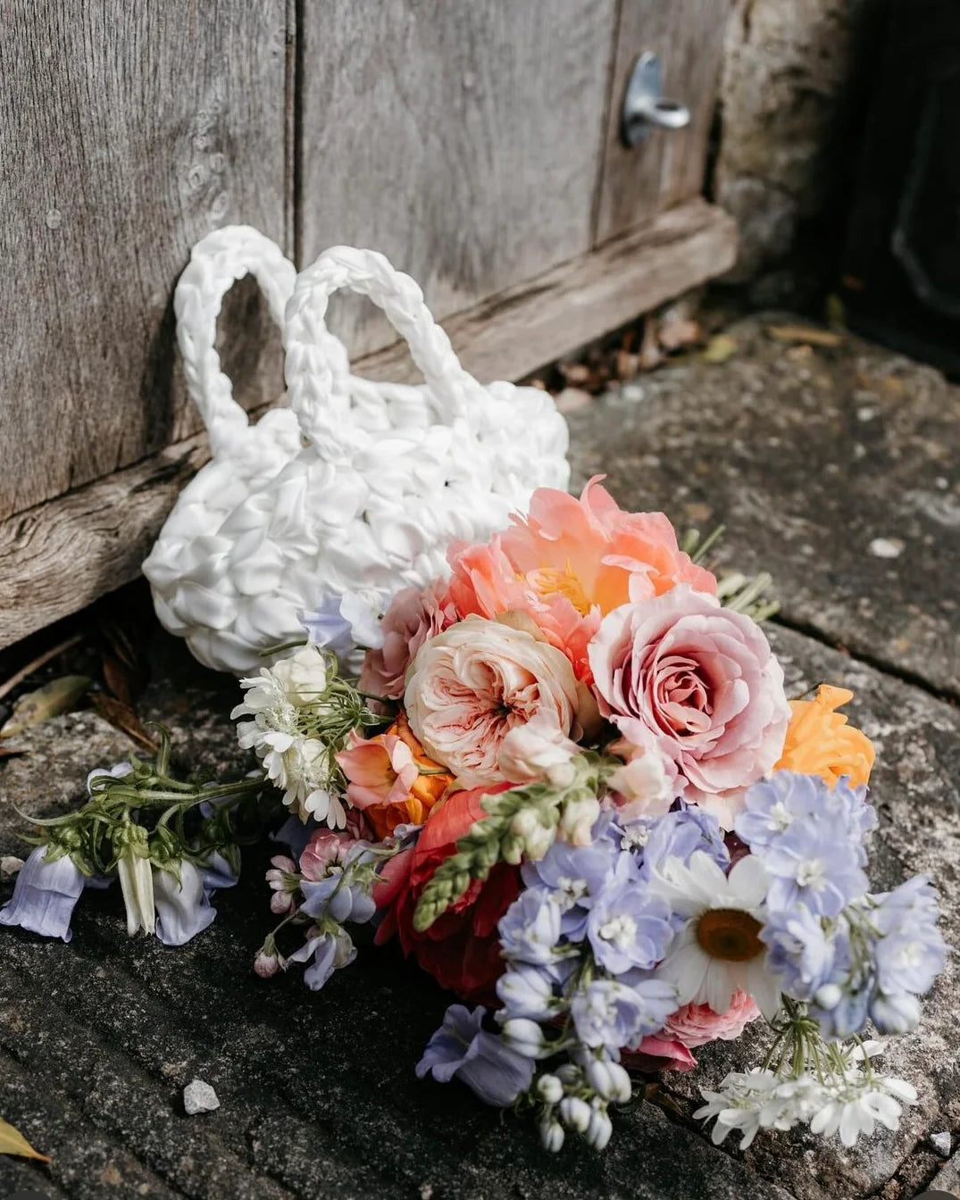 nest bridal handbag in bright white with flowers